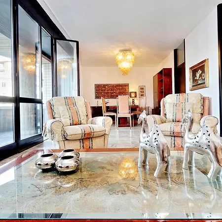 Altido Classy'n'classic Apartment *