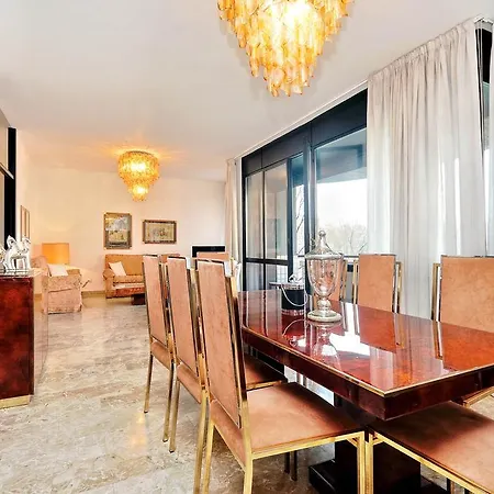 Apartment Altido Classy'n'classic