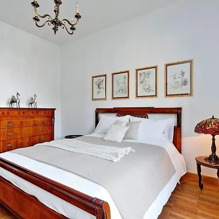 Altido Classy'n'classic Apartment *